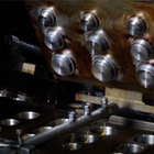 Línea de producción automática de 1.5kw de rollo de huevo para cortar maquinaria de cáscara de tartamudeo