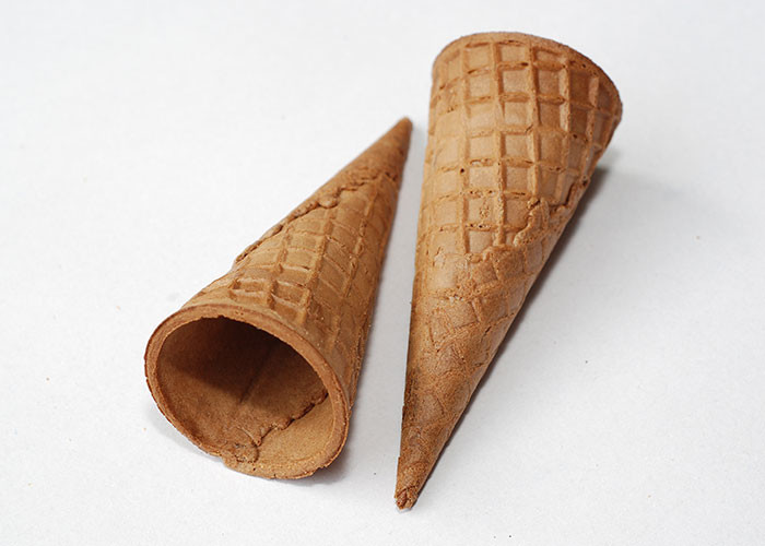 El helado hecho en casa de chocolate relacionó la producción para la tienda/la tienda